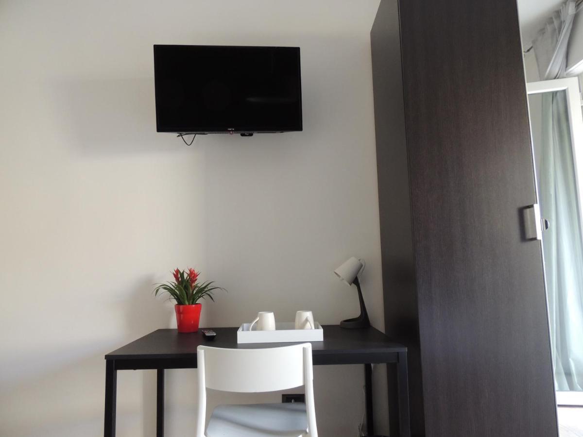 Appa49 Vicino Ospedale Borgo Roma, Fiera E Univr Lägenhet Verona Exteriör bild