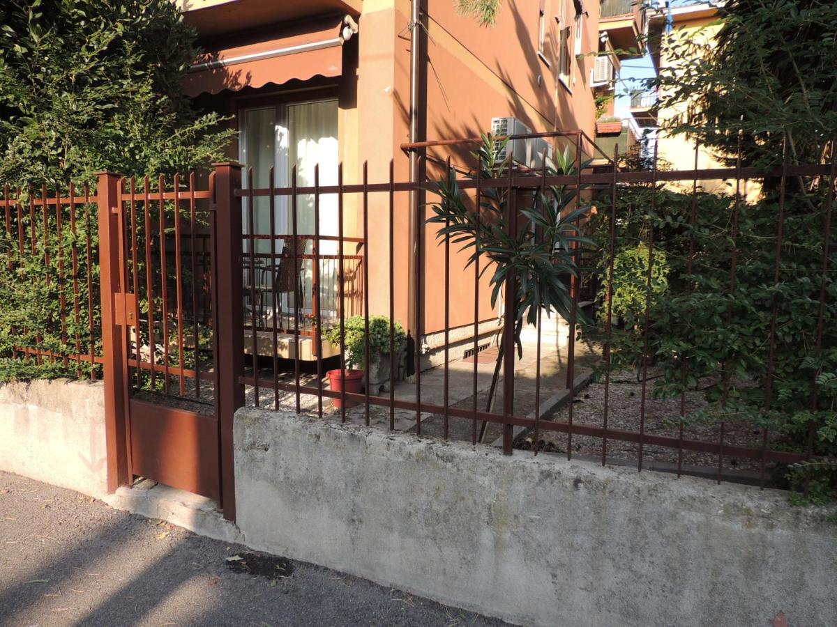 Appa49 Vicino Ospedale Borgo Roma, Fiera E Univr Lägenhet Verona Exteriör bild