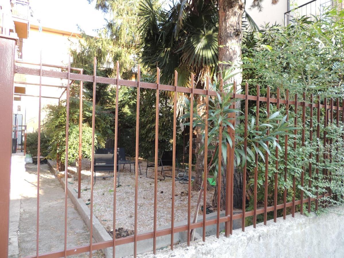 Appa49 Vicino Ospedale Borgo Roma, Fiera E Univr Lägenhet Verona Exteriör bild